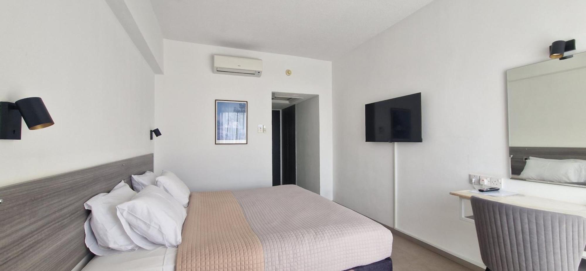 Navarria Blue Отель 3*